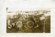 Soldats acadiens dans l'artillerie durant la Deuxième Guerre Mondiale.