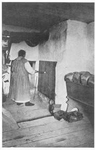 Cuisson du pain 
in Roy, Pierre-Georges (textes rassemblés par) (1976 [1928]), l'île d'Orléans, Commission des monuments historiques de la Province de Québec; réédition de l'Éditeur officiel du Québec, Qc