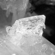 Cristal de poudretteite