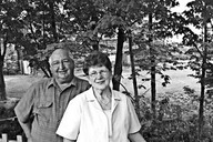 Antoine-Daniel et Huguette Bouchard, à Petite-Rivière-Saint-François, en 2003