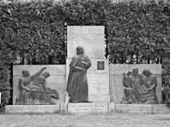 Monument en hommage aux pionniers