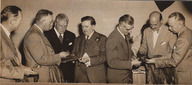 Maurice Duplessis en visite à l'Imperial Tobacco à Joliette