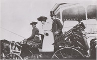 Arrivée du Gouverneur général Earl Grey et sa femme au Victoria Park à Régina (Saskatchewan)