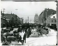 Jacques Cartier Square on Market day