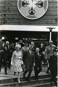 La reine Elizabeth II et M. Dupuis à Expo 67
