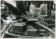 Le coeur d’Ottawa à l’architecture contrasté avec son National Arts Centre, son ancien Union Station et son Chateau Laurier Hotel.
