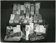 Littérature communiste
Montreal Gazette
