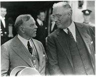 Le Premier ministre King et Franklin D. Roosevelt, Président des États-Unis, à Québec.
