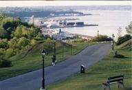 Vue sur les Plaines d'Abraham et le port de Québec