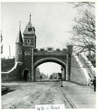 Porte St-Louis 
