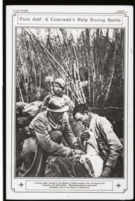 First aid ! A comrade’s help during battle 